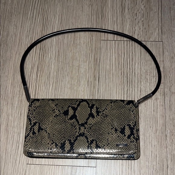 Nine West Handbags - Nine West Elegant Snake Print Shoulder Bag